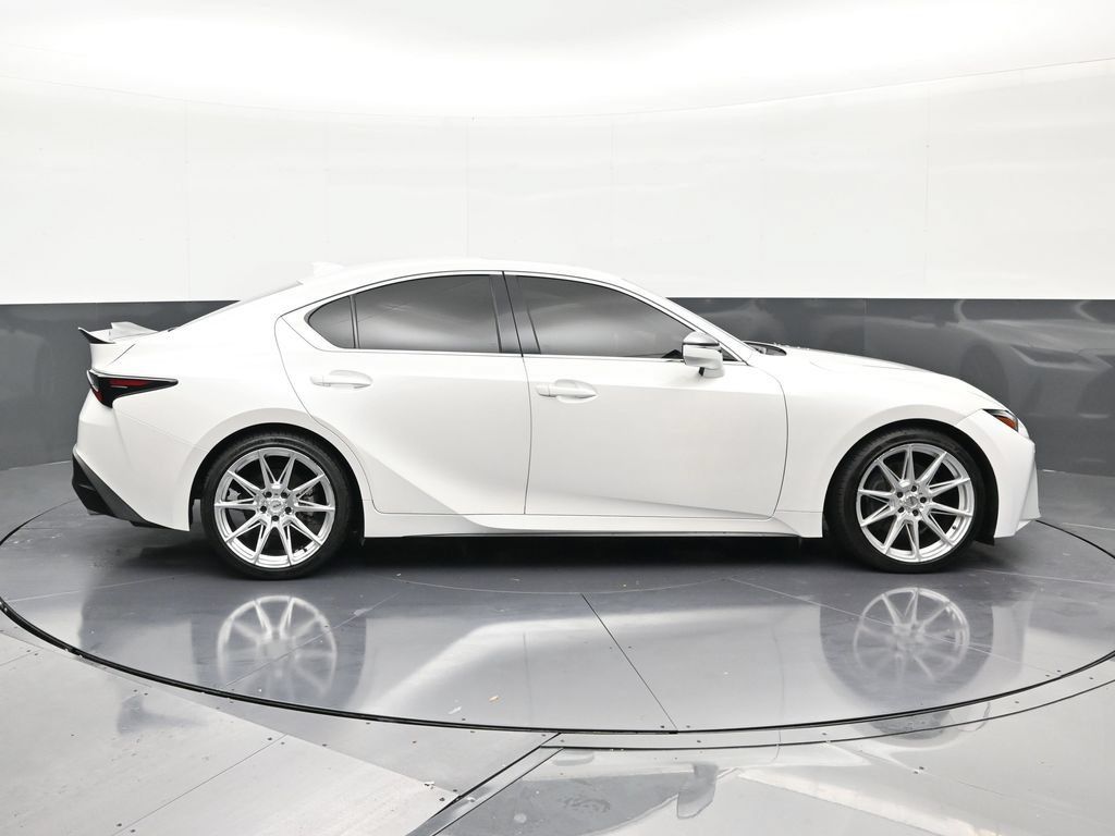 Used 2023 Lexus IS 300 w/ Comfort Package RWD image 6