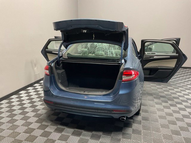 Used 2018 Ford Fusion S FWD image 29
