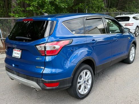 Used 2017 Ford Escape SE AWD/4WD image 7