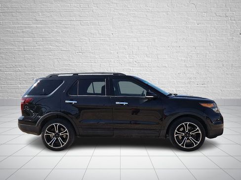 Used 2014 Ford Explorer Sport w/ Equipment Group 401A AWD/4WD image 5