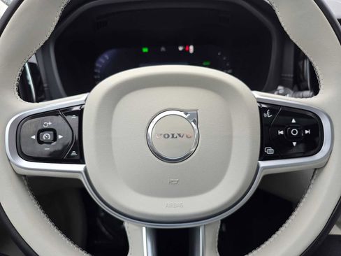 New 2026 Volvo XC60 T8 Ultra w/ Protection Package Premier image 24
