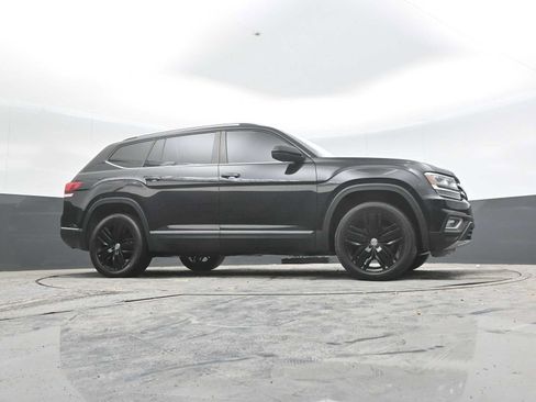 Used 2019 Volkswagen Atlas SEL AWD/4WD image 28