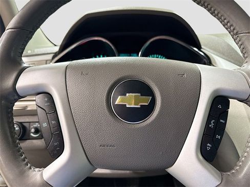 Used 2011 Chevrolet Traverse LS image 12