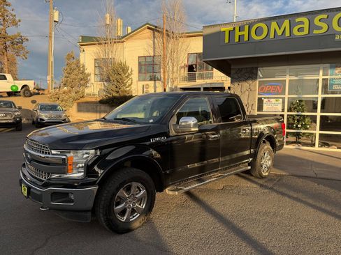 Used 2018 Ford F150 Lariat image 2