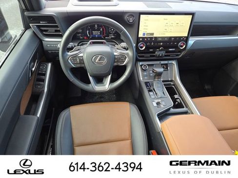 Certified 2024 Lexus GX 550 w/ Accessory Package (31) image 37
