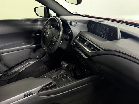 Used 2019 Lexus UX 200 F Sport FWD image 29