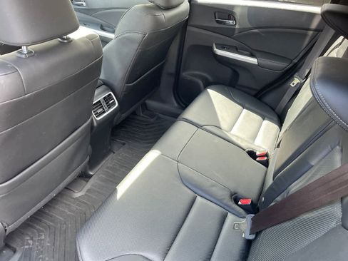 Used 2016 Honda CR-V Touring image 10
