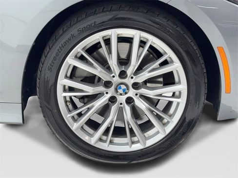 Used 2024 BMW 330i Sedan image 57