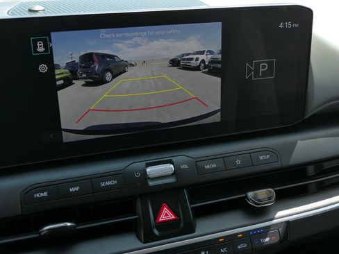 Certified 2025 Kia K4 FWD image 18