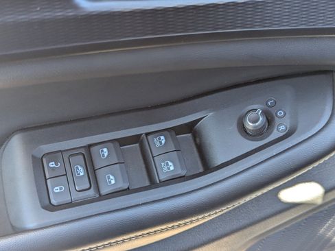 Used 2023 Jeep Grand Cherokee Altitude AWD/4WD image 22