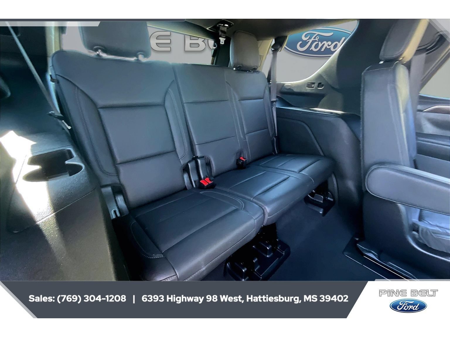 Used 2022 Chevrolet Tahoe LT w/ Luxury Package AWD/4WD image 21