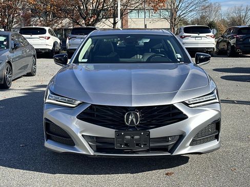 Certified 2025 Acura TLX w/ Technology Package image 9