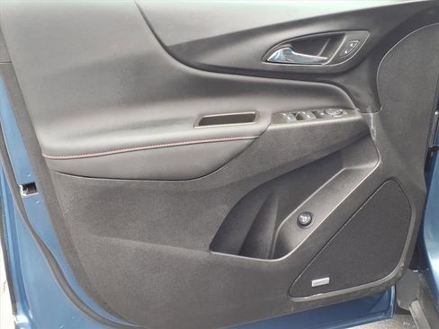 Used 2024 Chevrolet Equinox RS w/ RS Leather Package AWD/4WD image 17