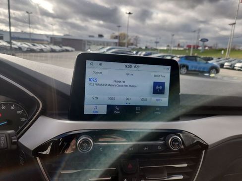 Certified 2022 Ford Escape SE w/ Convenience Package image 17