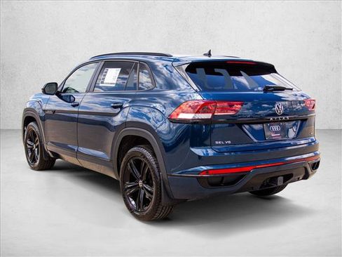Used 2023 Volkswagen Atlas Cross Sport SEL R-Line AWD/4WD image 7