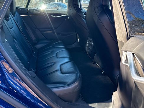 Used 2017 Tesla Model S 90D image 26