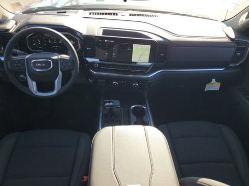 New 2026 GMC Sierra 1500 Elevation image 24