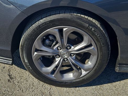 Certified 2024 Honda Accord EX image 9