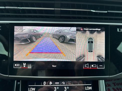 Used 2021 Audi Q8 Premium Plus image 20