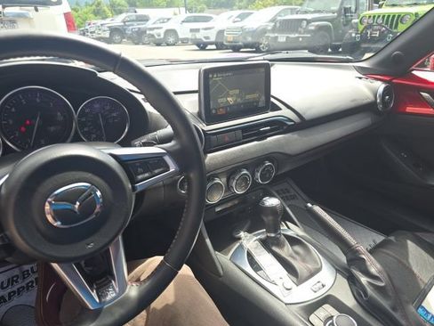 Used 2016 MAZDA MX-5 Miata Grand Touring RWD image 23