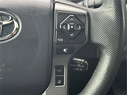 Used 2019 Toyota Tacoma TRD Sport image 22