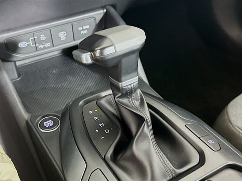 Used 2025 Kia K4 FWD image 24