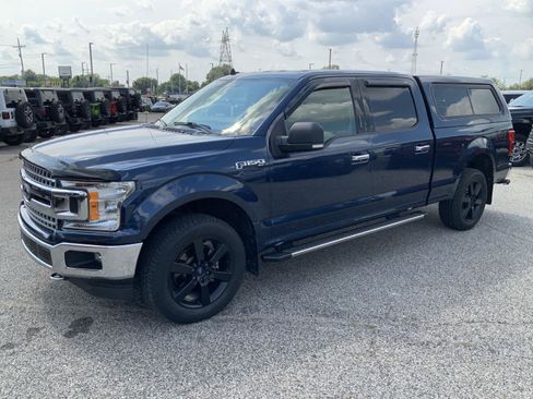 Used 2019 Ford F150 XLT w/ Equipment Group 302A Luxury AWD/4WD image 4