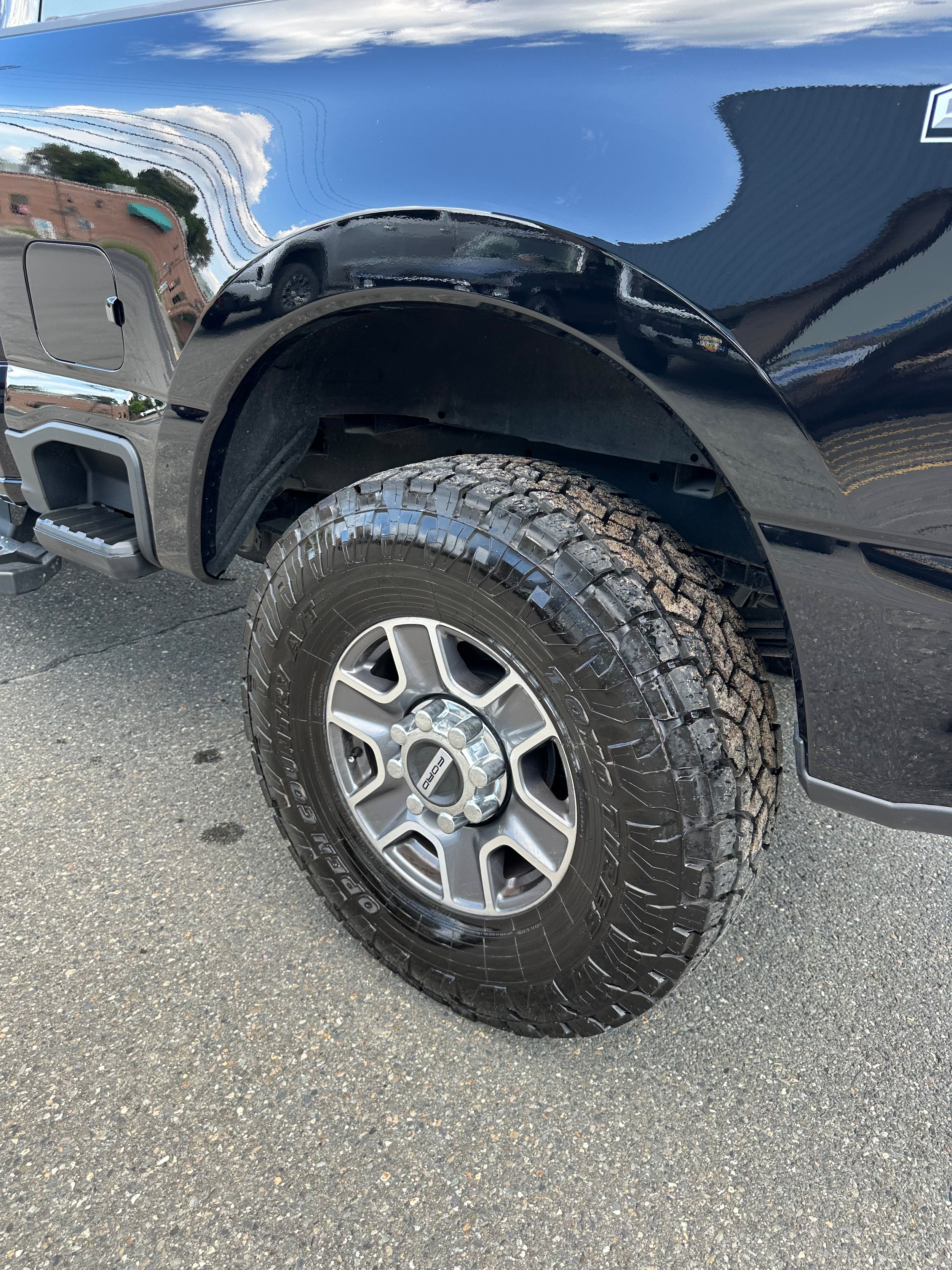 Used 2026 Ford F250 Lariat AWD/4WD image 27