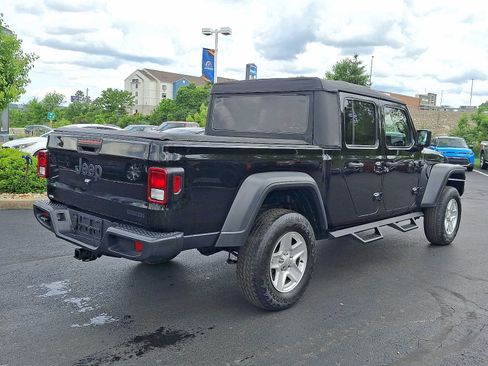 Used 2020 Jeep Gladiator Sport w/ Quick Order Package 24S AWD/4WD image 6