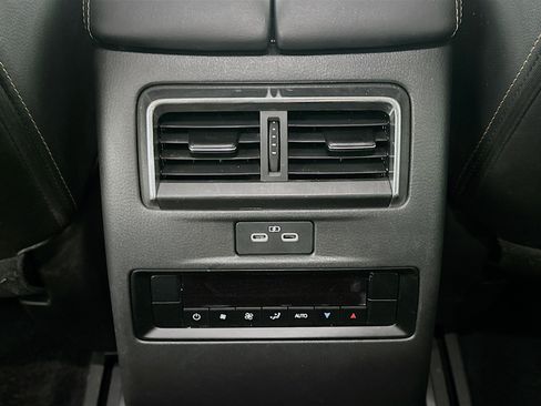 Used 2024 MAZDA CX-90 Plug-In Hybrid w/ Preferred AWD/4WD image 29