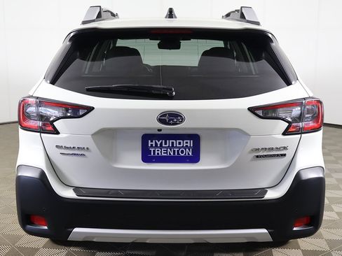 Used 2024 Subaru Outback Touring XT image 15