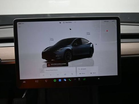 Used 2024 Tesla Model Y Long Range AWD/4WD image 20