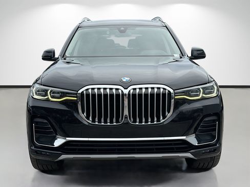Used 2022 BMW X7 xDrive40i w/ Premium Package AWD/4WD image 8