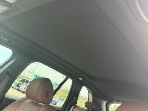 Certified 2024 BMW X5 xDrive40i w/ M Sport Package image 28