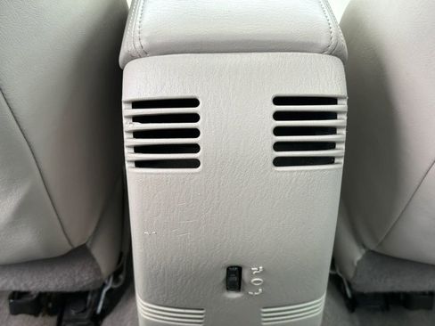 Used 2004 Chrysler 300M FWD image 43