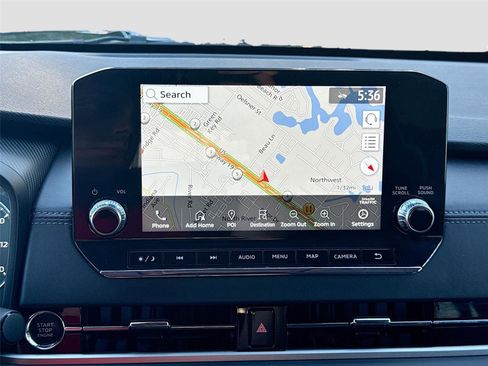 Used 2024 Mitsubishi Outlander SE image 13