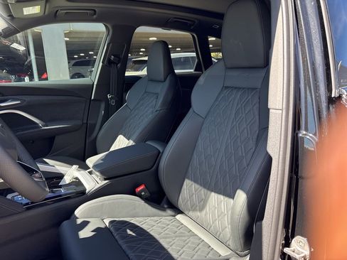New 2025 Audi SQ5 Premium Plus image 13