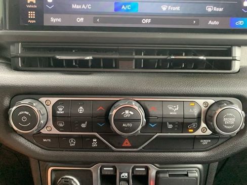New 2025 Jeep Wrangler Unlimited Sport AWD/4WD image 28