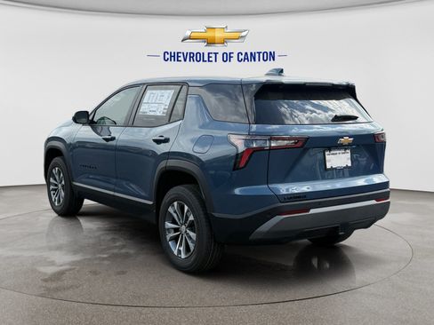 New 2027 Chevrolet Equinox LT FWD image 7