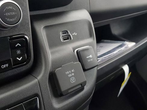 New 2025 RAM ProMaster 1500 w/ Quick Order Package 22G SLT image 25