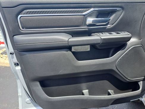 New 2026 RAM 1500 4x4 Crew Cab image 21