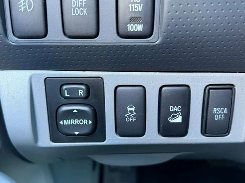 Used 2009 Toyota Tacoma 4x4 Access Cab V6 image 12
