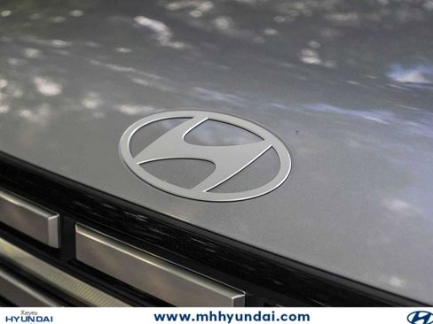 New 2026 Hyundai Santa Fe SE FWD image 11