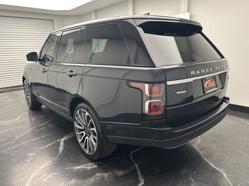 Used 2019 Land Rover Range Rover Supercharged image 4
