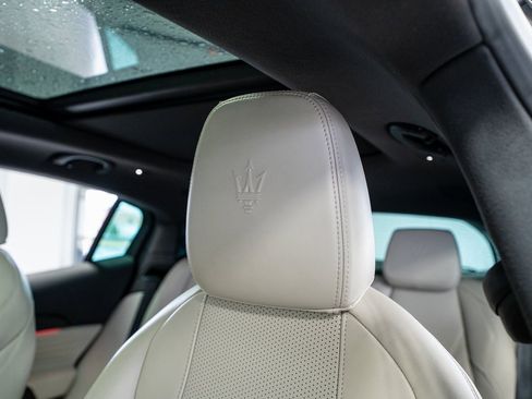 Used 2023 Maserati Grecale Modena image 33