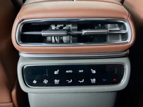 New 2026 Genesis GV80 3.5T Prestige image 18