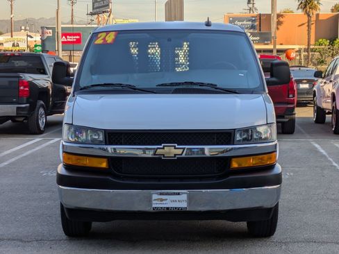 Used 2024 Chevrolet Express 2500 w/ Driver Convenience Package image 2