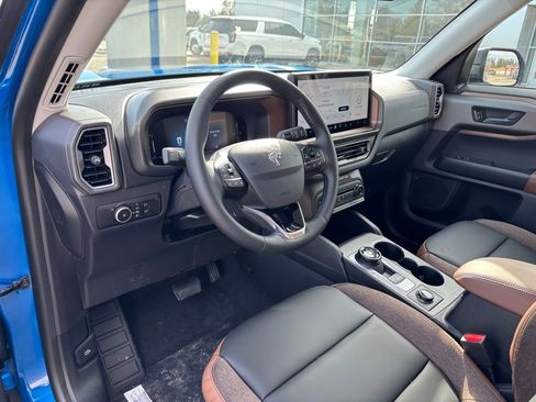 New 2026 Ford Bronco Sport Outer Banks w/ Outer Banks Tech Package+ AWD/4WD image 17