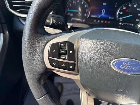 Used 2024 Ford Explorer XLT w/ Equipment Group 202A AWD/4WD image 41
