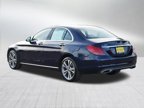 Used 2019 Mercedes-Benz C 300 4MATIC Sedan image 5